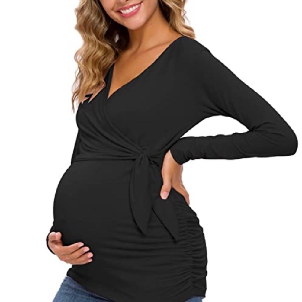 Barely worn, super flattering maternity top.
